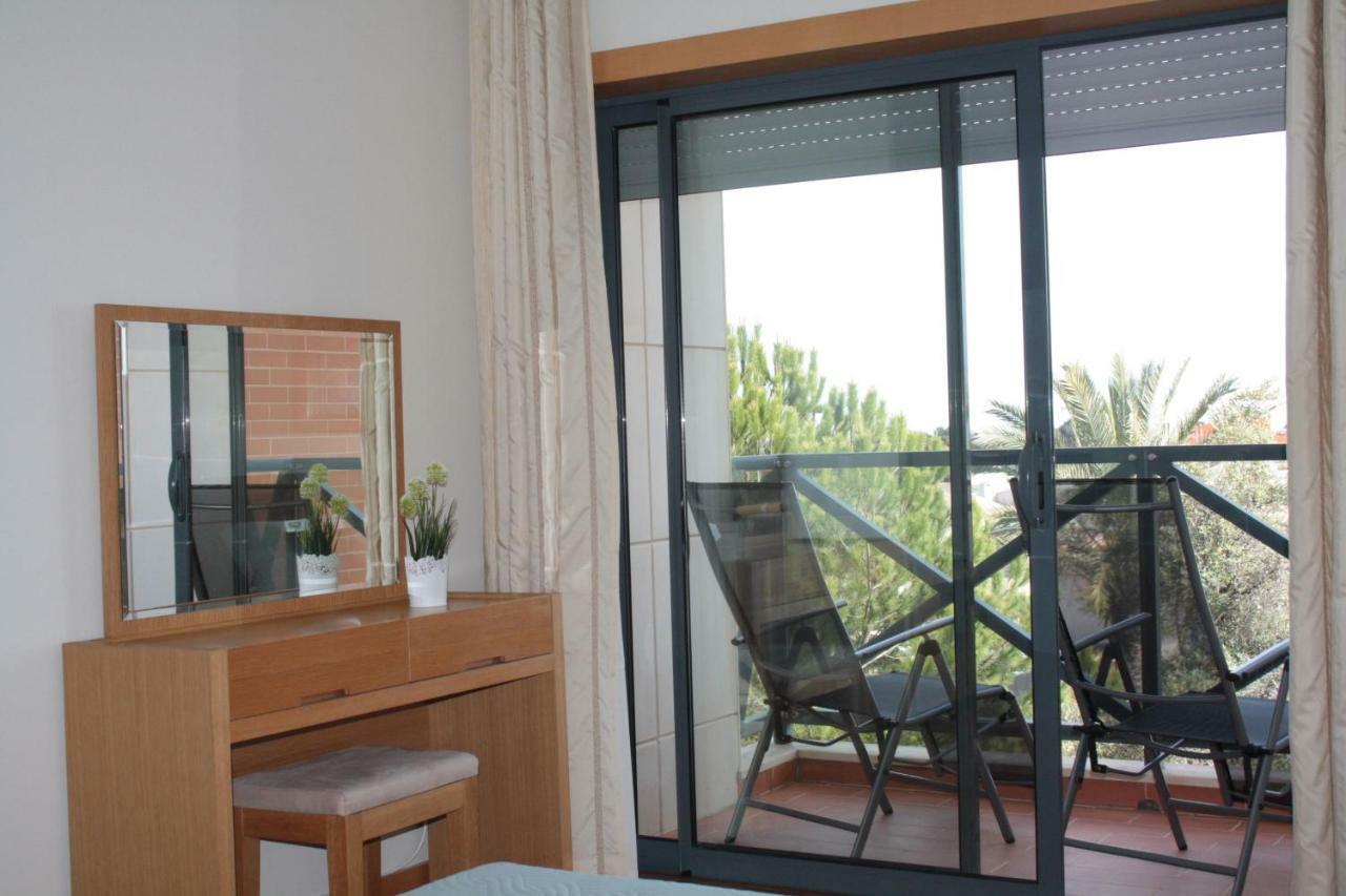 Apartamento Com Piscina Em Albufeira, Corcovada Exterior photo